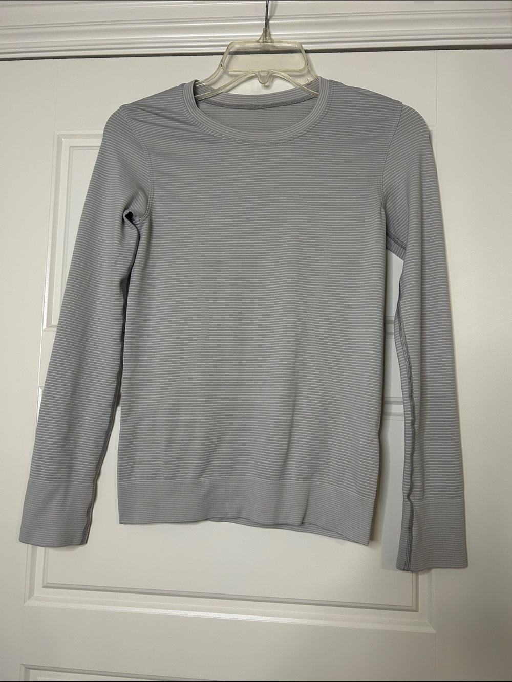 lululemon athletica Light Gray Ribbed Long-Sleeve Crew
